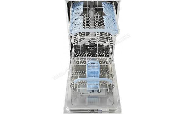 INDESIT DSG 573 - Vue de l'int&eacute;rieur 1 (cr&eacute;dit : Darty)