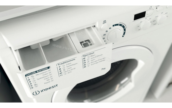 INDESIT EWD71452WFRN - Zoom sur le tiroir lessiviel