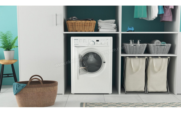 INDESIT EWD71452WFRN - Mise en situation