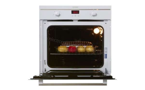 INDESIT FIM 53 K.A WH S - Vue de face, porte ouverte