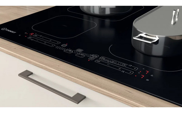 INDESIT IB 73B60 NE - Panneau de commandes