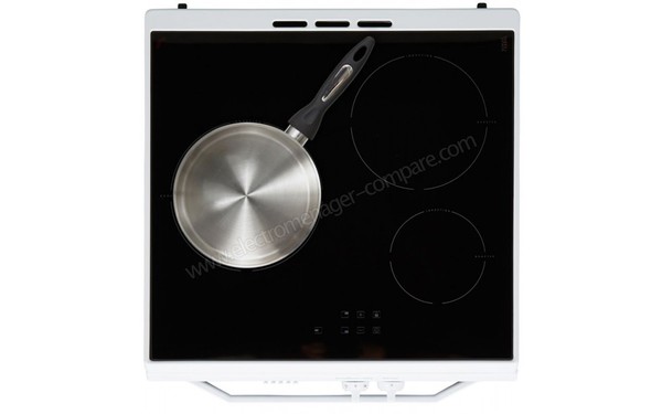 INDESIT IC63I6C6A (W) / FR - Vue du dessus (cr&eacute;dit : Boulanger)