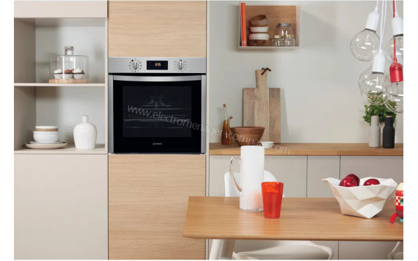 INDESIT IFW 5844 P IX - Mise en situation