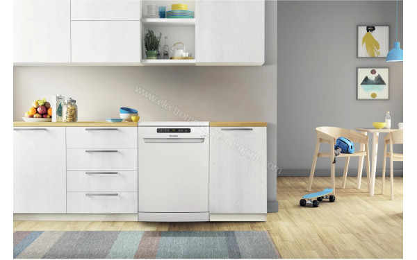 INDESIT IN3FFD644RW - Mise en situation