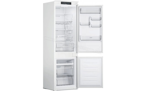 INDESIT INC18 T332 - Vue de l'int&eacute;rieur