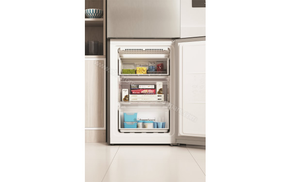 INDESIT INFC9 TI22X - Tiroirs partie cong&eacute;lateur
