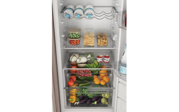 INDESIT INSD184011B1FR - Vue de l'int&eacute;rieur partie r&eacute;frig&eacute;rateur