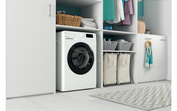 INDESIT MTWE81683WKFR - Mise en situation
