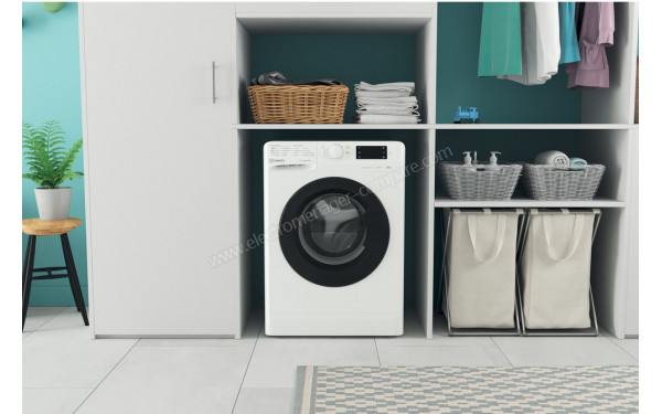 INDESIT MTWE81683WKFR - Mise en situation