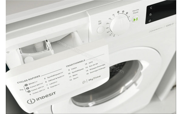 INDESIT MTWE91295WFR - Zoom sur le tiroir lessiviel