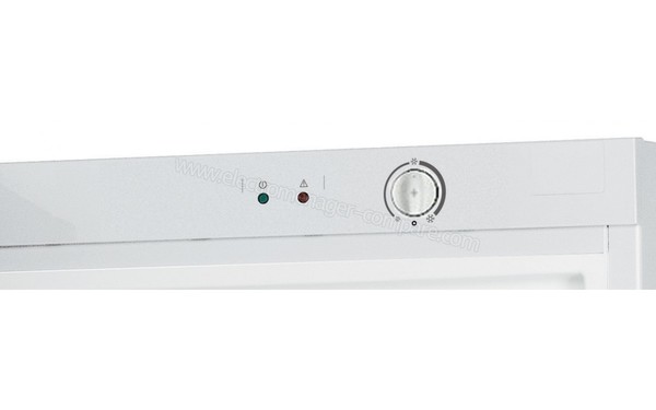 INDESIT UI4 1 W.1 - Vue des commandes