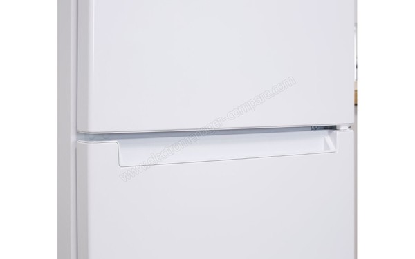 INDESIT XI8 T1I W - Vue de la poign&eacute;e de porte