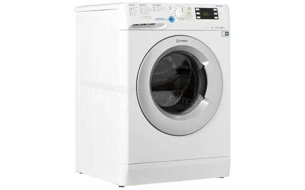 INDESIT XWE 71452 WSG FR - Vue 3/4 gauche (cr&eacute;dit : Boulanger)