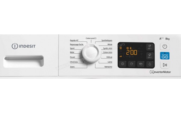 INDESIT YTM1183XFR - Panneau de commandes (cr&eacute;dit : Boulanger)