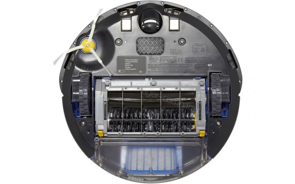 IROBOT Roomba 621 - Vue du dessous (cr&eacute;dit : Boulanger)