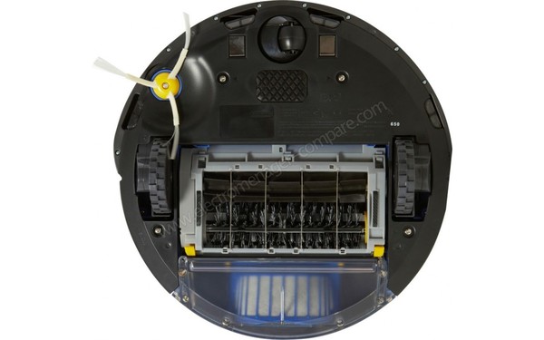 IROBOT Roomba 650 - Vue du dessous (cr&eacute;dit : Boulanger)
