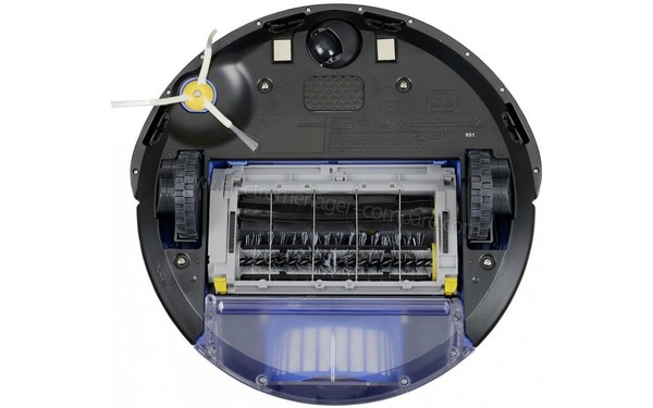 IROBOT Roomba 651 - Vue du dessous (cr&eacute;dit : Darty)