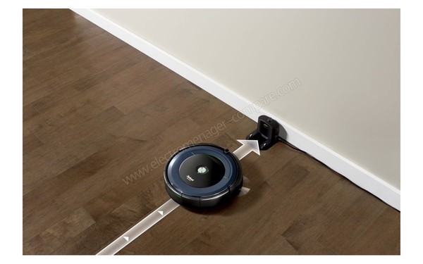 IROBOT Roomba 695 - Retour automatique &agrave; la station de charge (cr&eacute;dit : Boulanger)