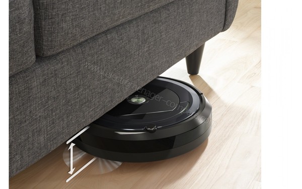 IROBOT Roomba 696 - Passe sous les meubles (cr&eacute;dit : Darty)