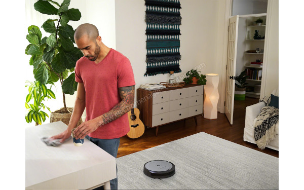 IROBOT Roomba i1 i1156 - Mise en situation