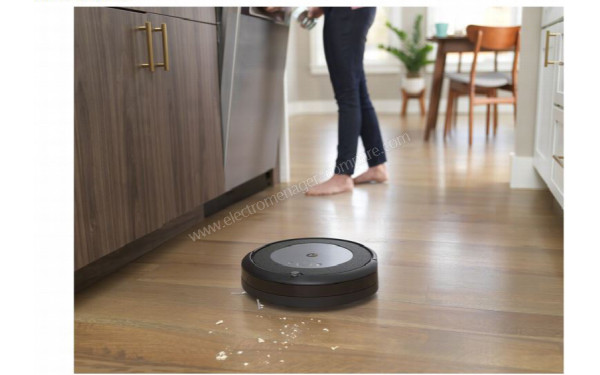 IROBOT Roomba i5 i515440 - Mise en situation