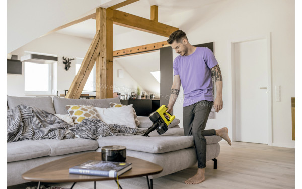 KARCHER VC 4 Cordless myHome - Mise en situation