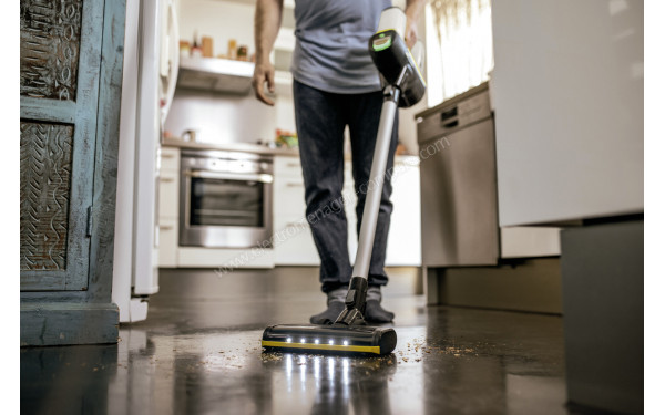 KARCHER VC 6 Cordless ourFamily Blanc - Mise en situation