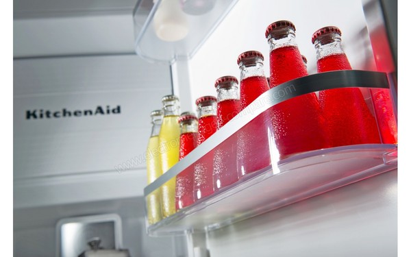 KITCHENAID KCFMA60150R - Balconnet contre-porte (cr&eacute;dit : Boulanger)