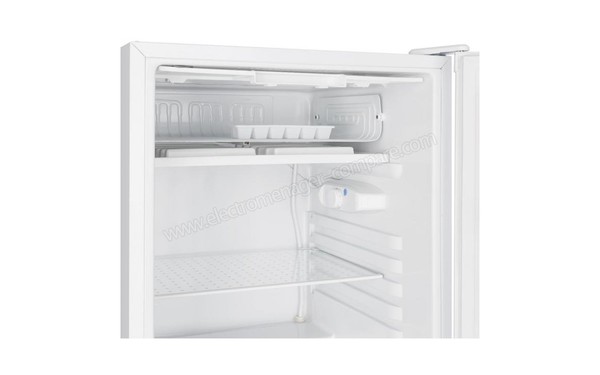 KLARSTEIN KS126F - Vue des &eacute;quipements int&eacute;rieurs 1