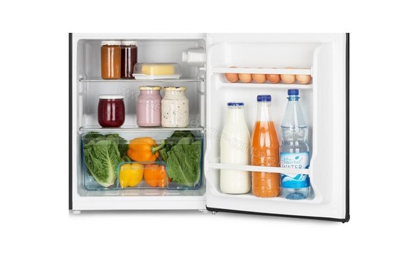 KLARSTEIN Irene Noir - Vue des &eacute;quipements int&eacute;rieurs