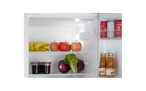 KLARSTEIN CoolZone 250 Eco - Vue des clayettes et de l'&eacute;clairage int&eacute;rieur