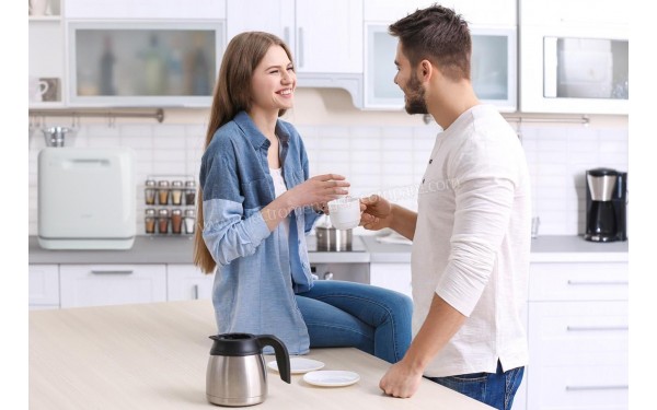 KLARSTEIN Aquatica Blanc 2019 - Mise en exposition dans une cuisine