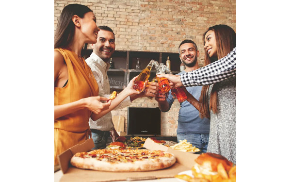 KLARSTEIN Minibar Cachette Noir 2021 - Mise en situation