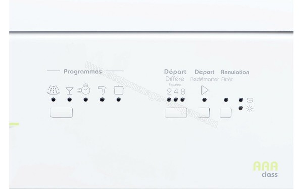 LADEN C2010/1BL - Panneau de commandes (cr&eacute;dit : Darty)