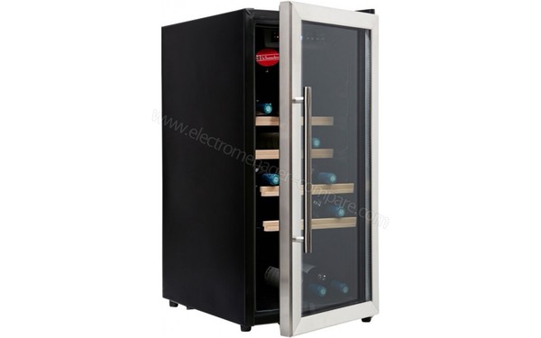 LA SOMMELIERE LS38A - Vue 3/4 gauche - porte ouverte (cr&eacute;dit : Boulanger)