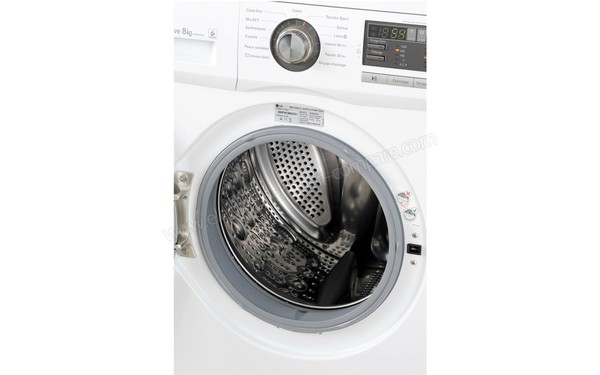 LG F82882WH - Vue du tambour (cr&eacute;dit : Darty)