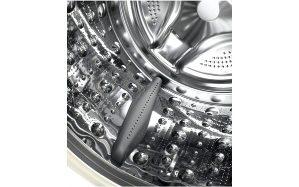 LG F84918BL - Tambour 1 (cr&eacute;dit : Boulanger)