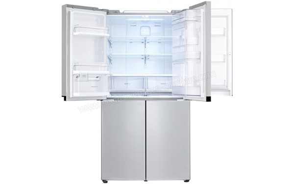 LG GLC8839SC - Vue de l'int&eacute;rieur partie haute avec le grand home-bar ouvert