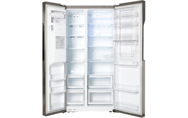 LG GS9366PZQVD - Vue de l'int&eacute;rieur (cr&eacute;dit : Boulanger)