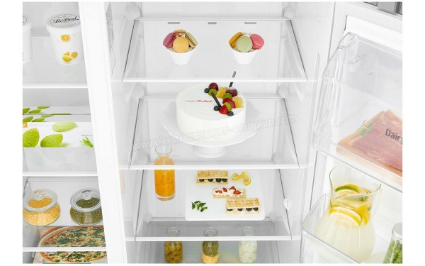 LG GSB6616PS - Vue des clayettes du compartiment r&eacute;frig&eacute;rateur