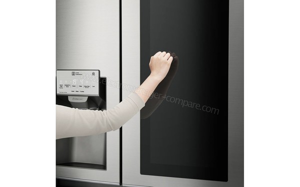 LG GSK6676SC - Allumage de l'InstaView Door-in-Door (cr&eacute;dit : Darty)