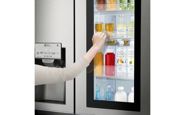 LG GSK6676SC - InstaView Door-in-Door allum&eacute; vue n&deg;1 (cr&eacute;dit : Darty)