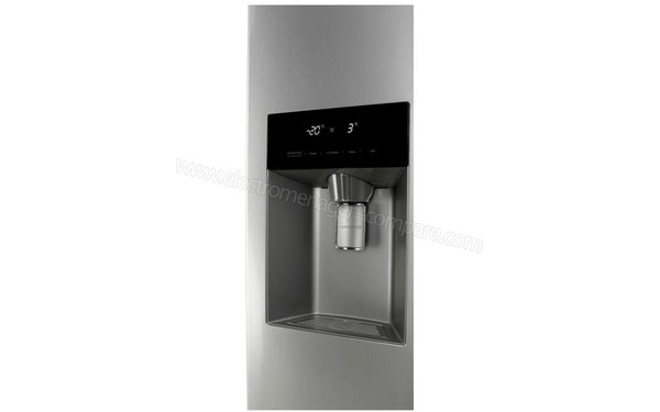 LG GSL325PVCVD - Distributeur en fa&ccedil;ade (cr&eacute;dit : Boulanger)