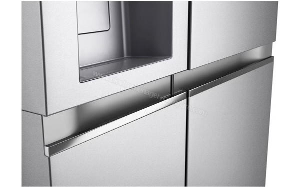 LG GSLV91MBAC - Zoom sur les poign&eacute;es int&eacute;gr&eacute;es