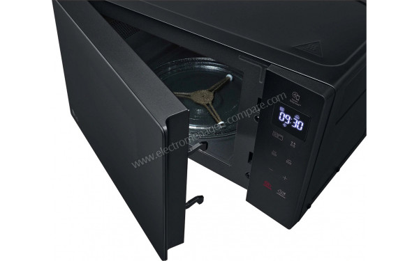 LG MH6032GAS - Vue de l'int&eacute;rieur