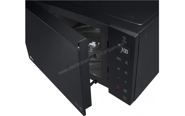 LG MH6535GPS - Vue du dessus 3/4 droite