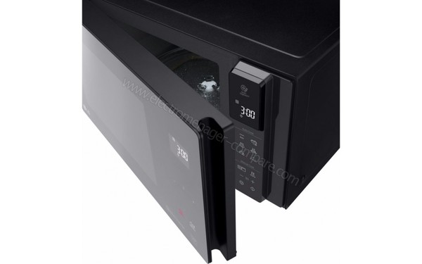 LG MH7295DDR - Vue du dessous (cr&eacute;dit : Boulanger)