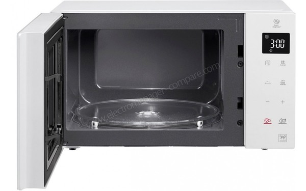 LG MS2535GDH - Vue de face porte ouverte  (cr&eacute;dit : Darty)