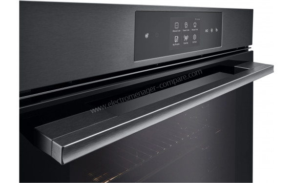 LG WS9D7673CB - Vue 3/4 gauche sur la poign&eacute;e et le bandeau de commandes