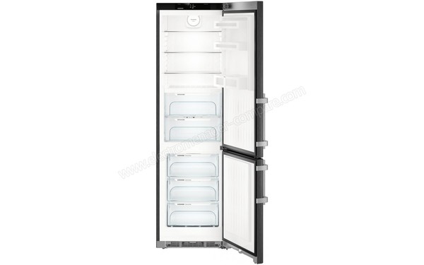 LIEBHERR CBNbs 4815 - Vue de l'int&eacute;rieur vide (n&deg;2)